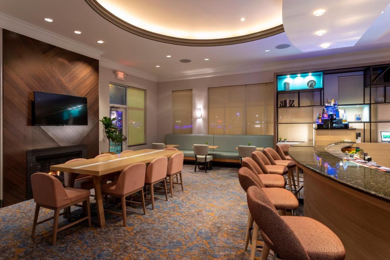 Holiday Inn Hotel & Suites Maple Grove Northwest Minneapolis-Arbor Lakes By Ihg Exterior photo